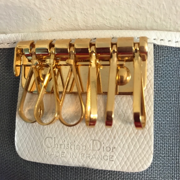 Authentic Dior vintage key holder. - Picture 2 of 5
